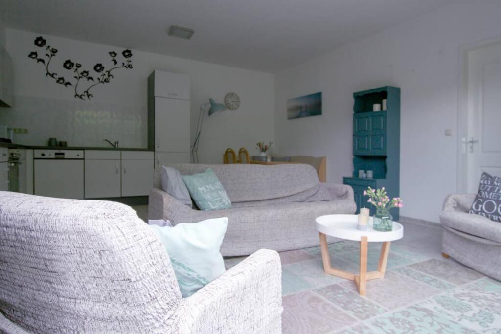 Knus Tuin-Appartement Vlakbij Nijmegen Voor 2 Personen Molenhoek Extérieur photo